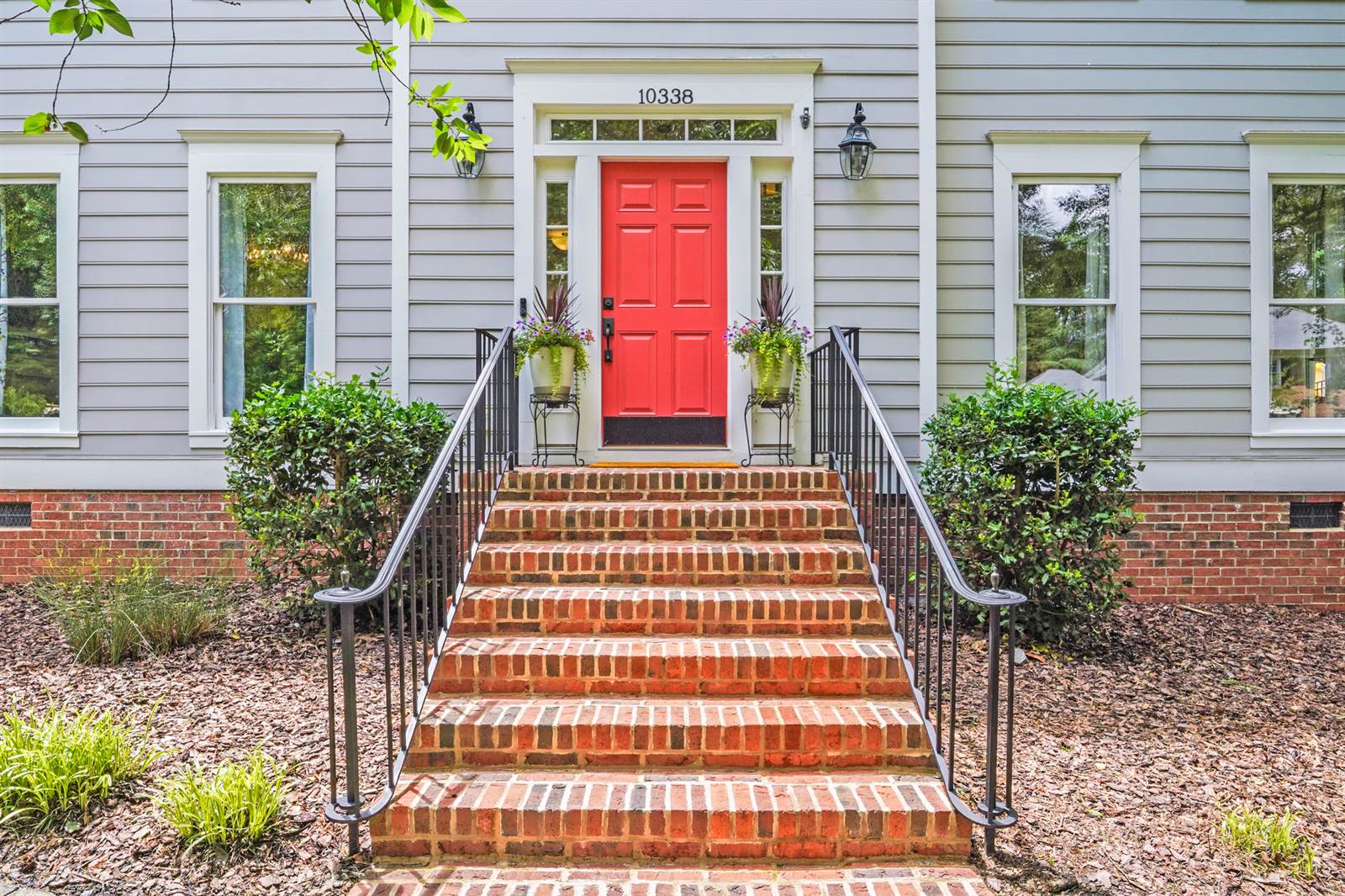 10338 Hollybrook Drive, Charlotte, NC 28277