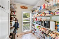 10338 Hollybrook Drive, Charlotte, NC 28277