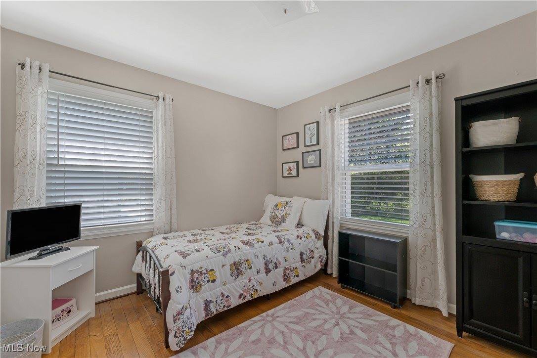 379 Foster Drive NE, Warren, OH 44483