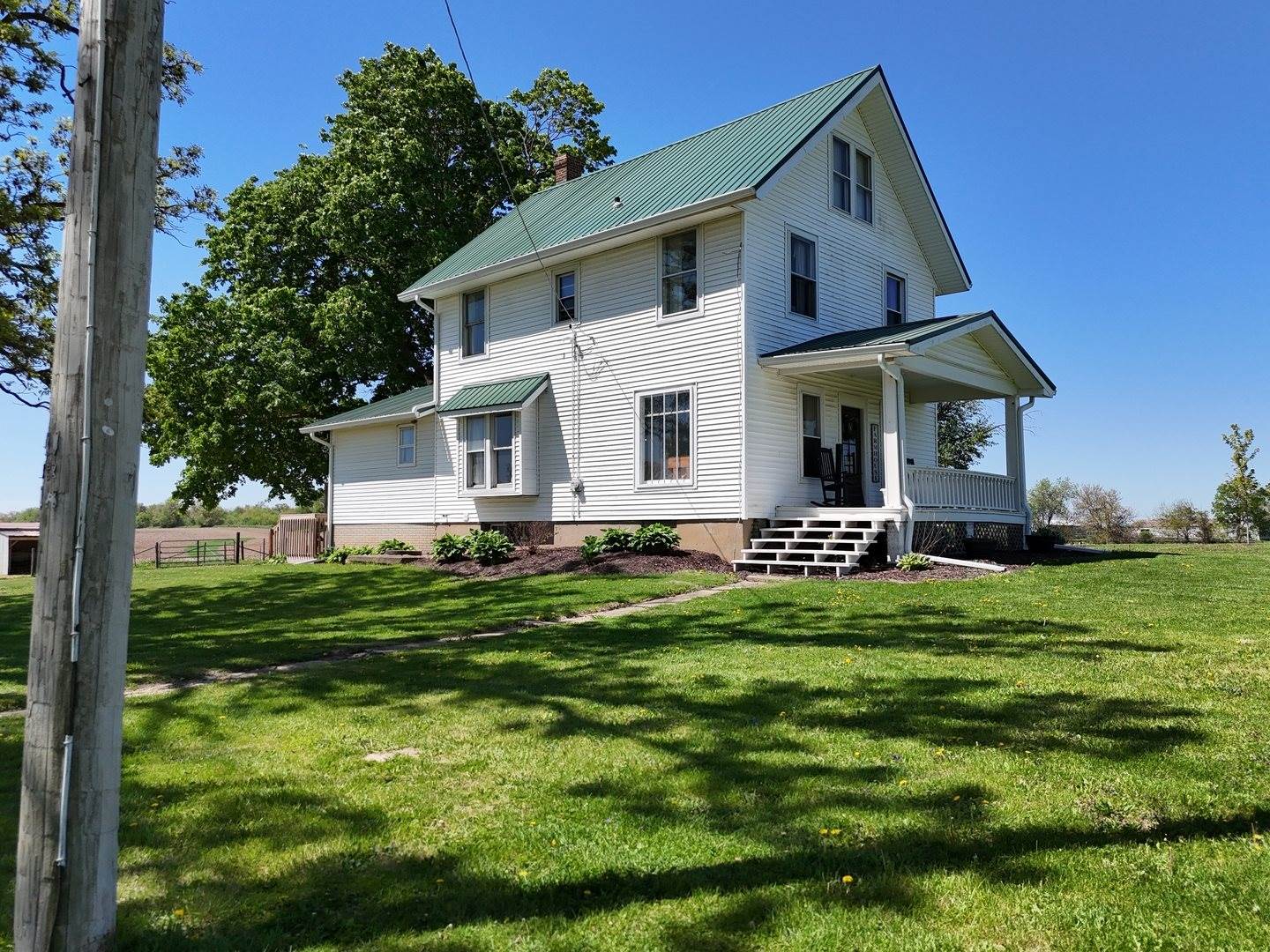 4895 West Stephenson Street Road, Freeport, IL 61032