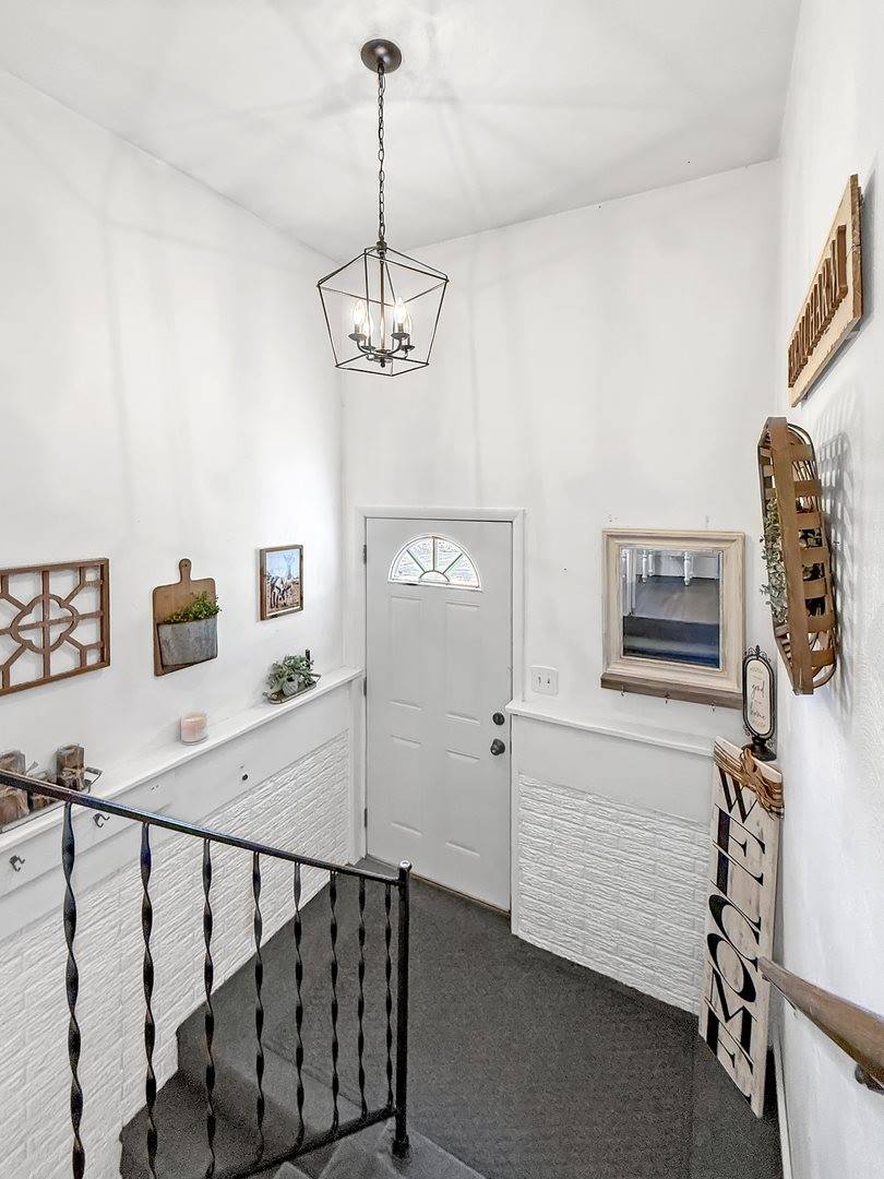 4895 West Stephenson Street Road, Freeport, IL 61032