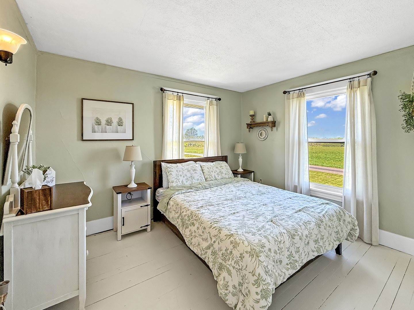 4895 West Stephenson Street Road, Freeport, IL 61032