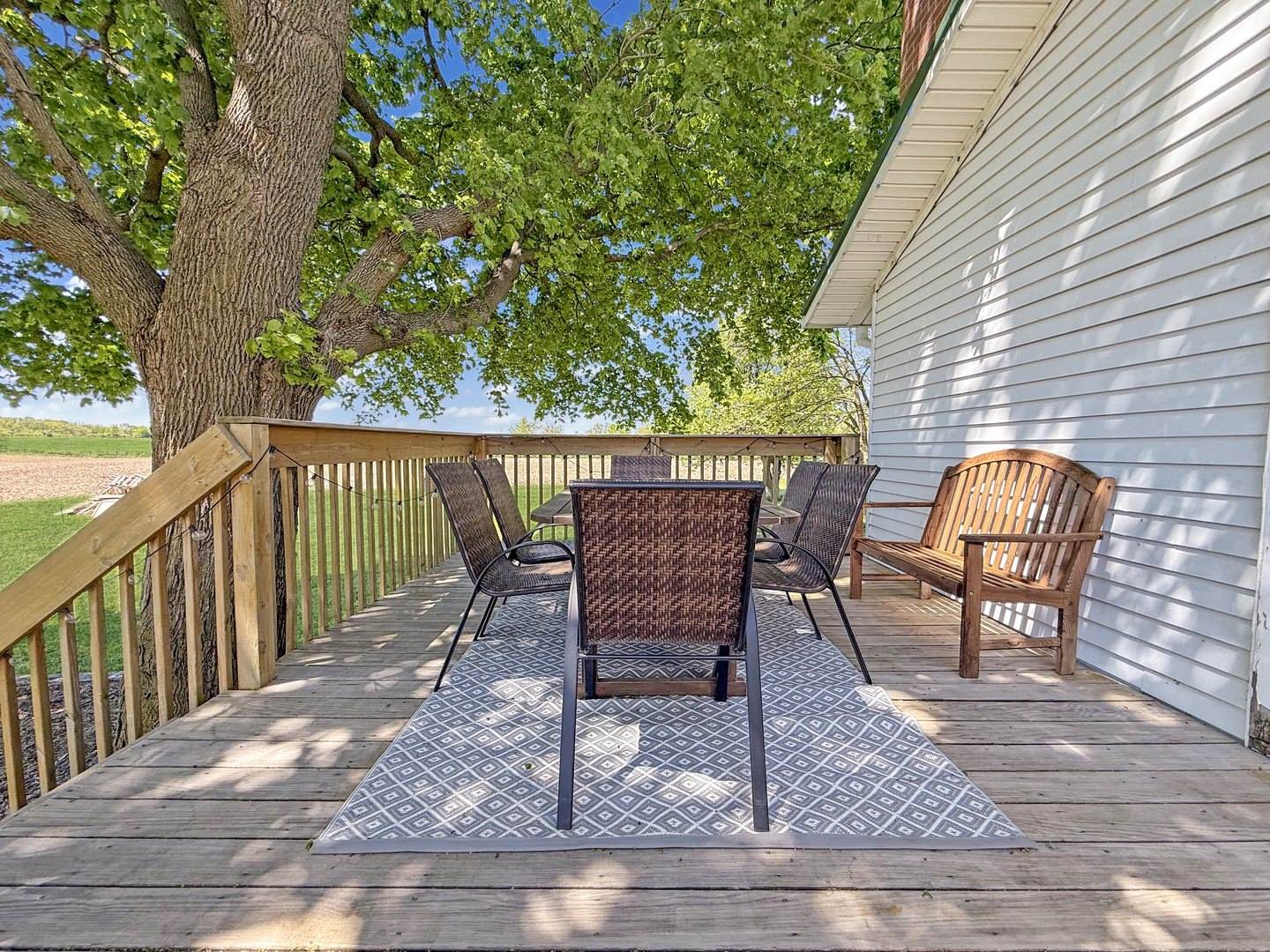 4895 West Stephenson Street Road, Freeport, IL 61032