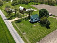 4895 West Stephenson Street Road, Freeport, IL 61032