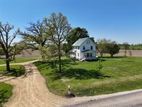 4895 West Stephenson Street Road, Freeport, IL 61032