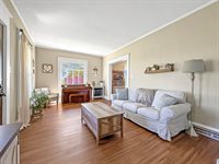 4895 West Stephenson Street Road, Freeport, IL 61032