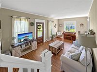 4895 West Stephenson Street Road, Freeport, IL 61032