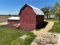 4895 West Stephenson Street Road, Freeport, IL 61032