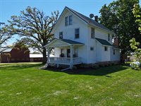 4895 West Stephenson Street Road, Freeport, IL 61032