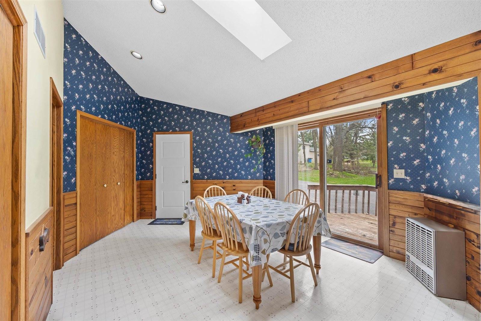 298 Pond Street, Amherst, WI 54406