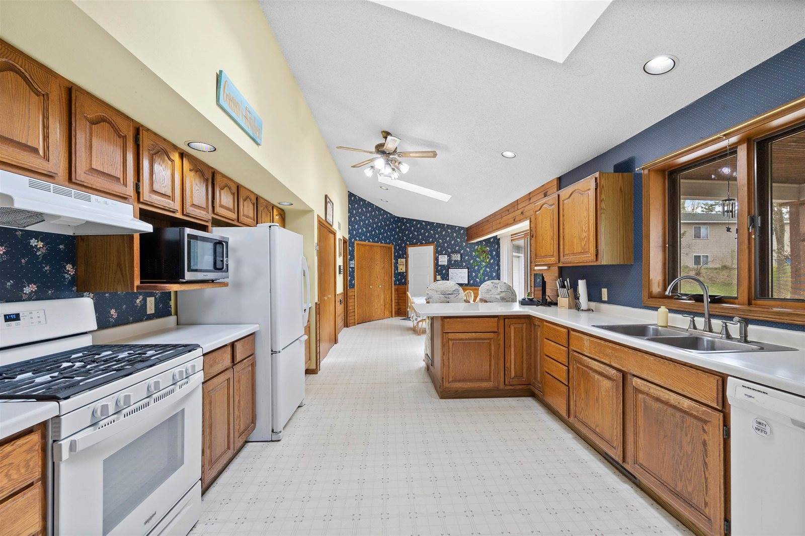 298 Pond Street, Amherst, WI 54406