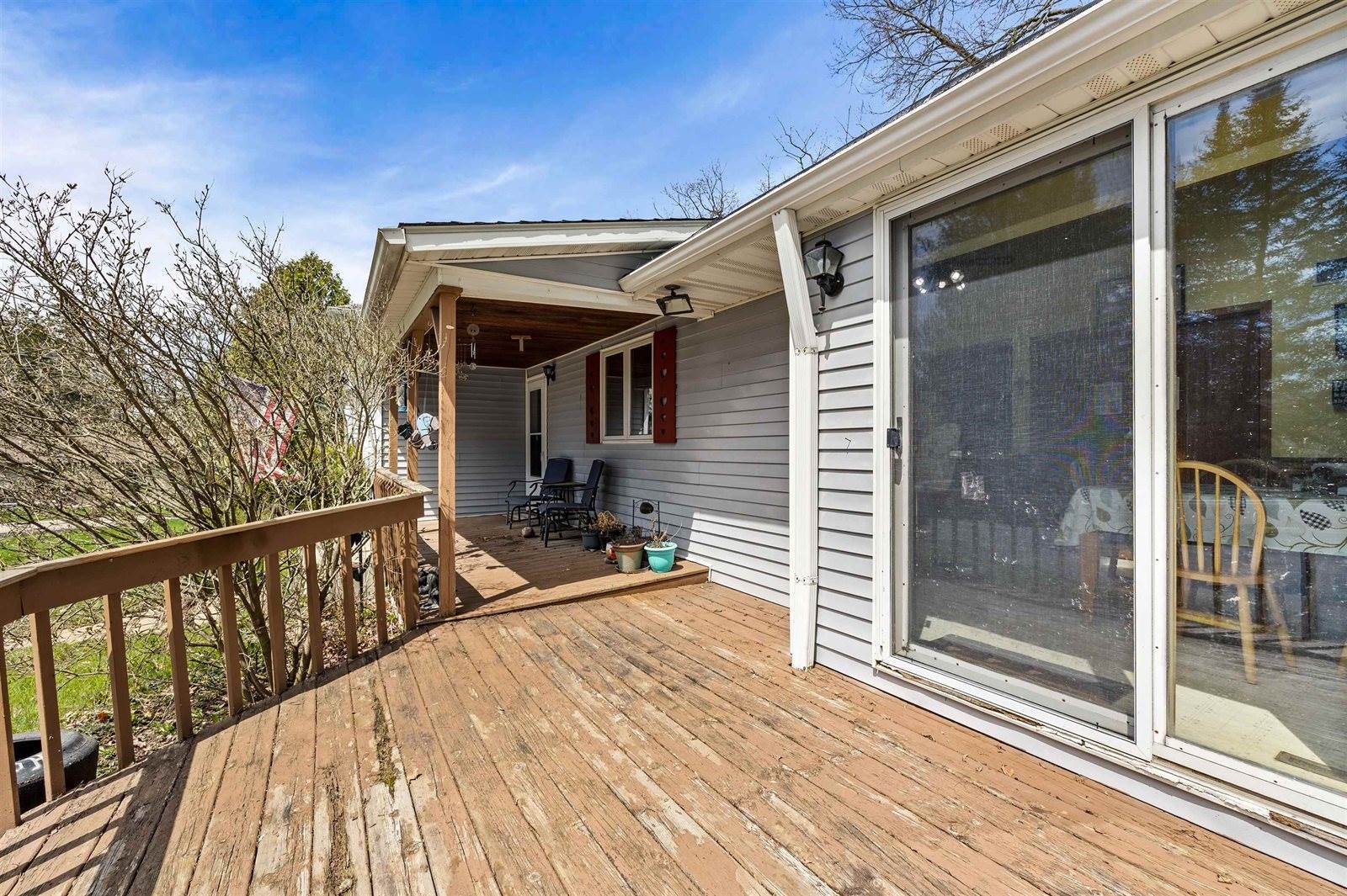 298 Pond Street, Amherst, WI 54406