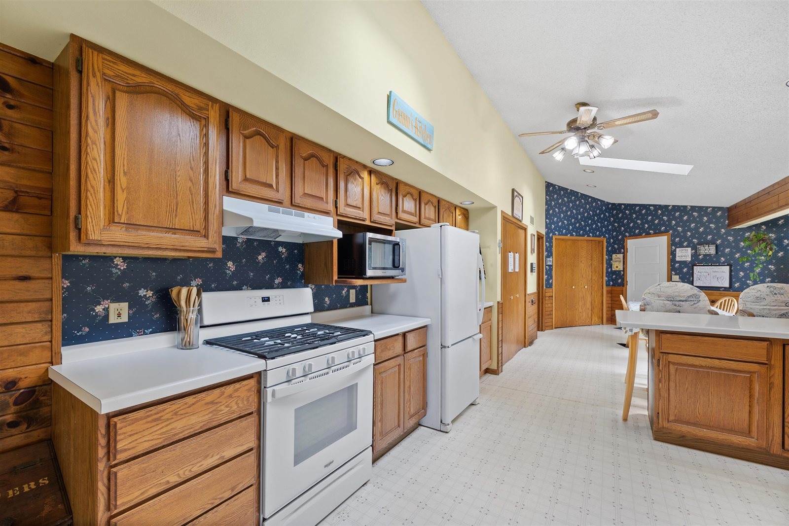 298 Pond Street, Amherst, WI 54406