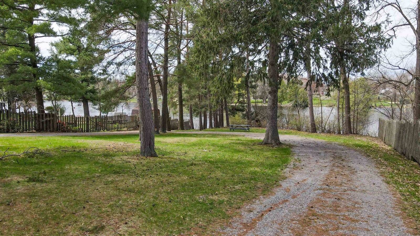 298 Pond Street, Amherst, WI 54406