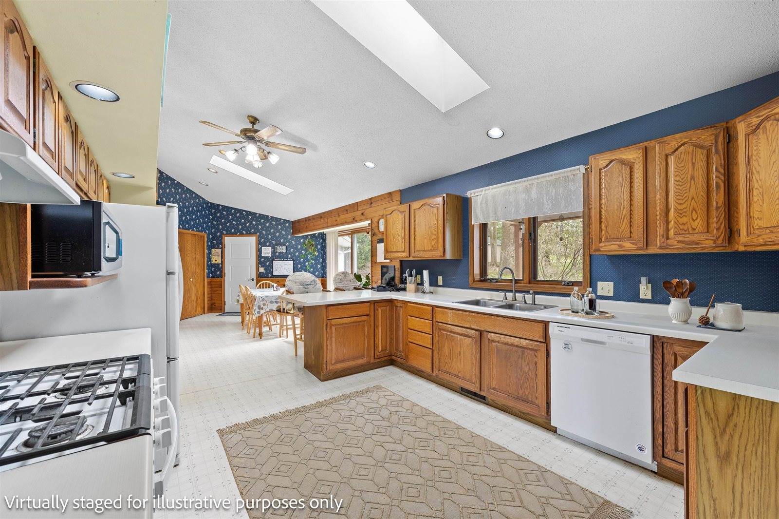 298 Pond Street, Amherst, WI 54406