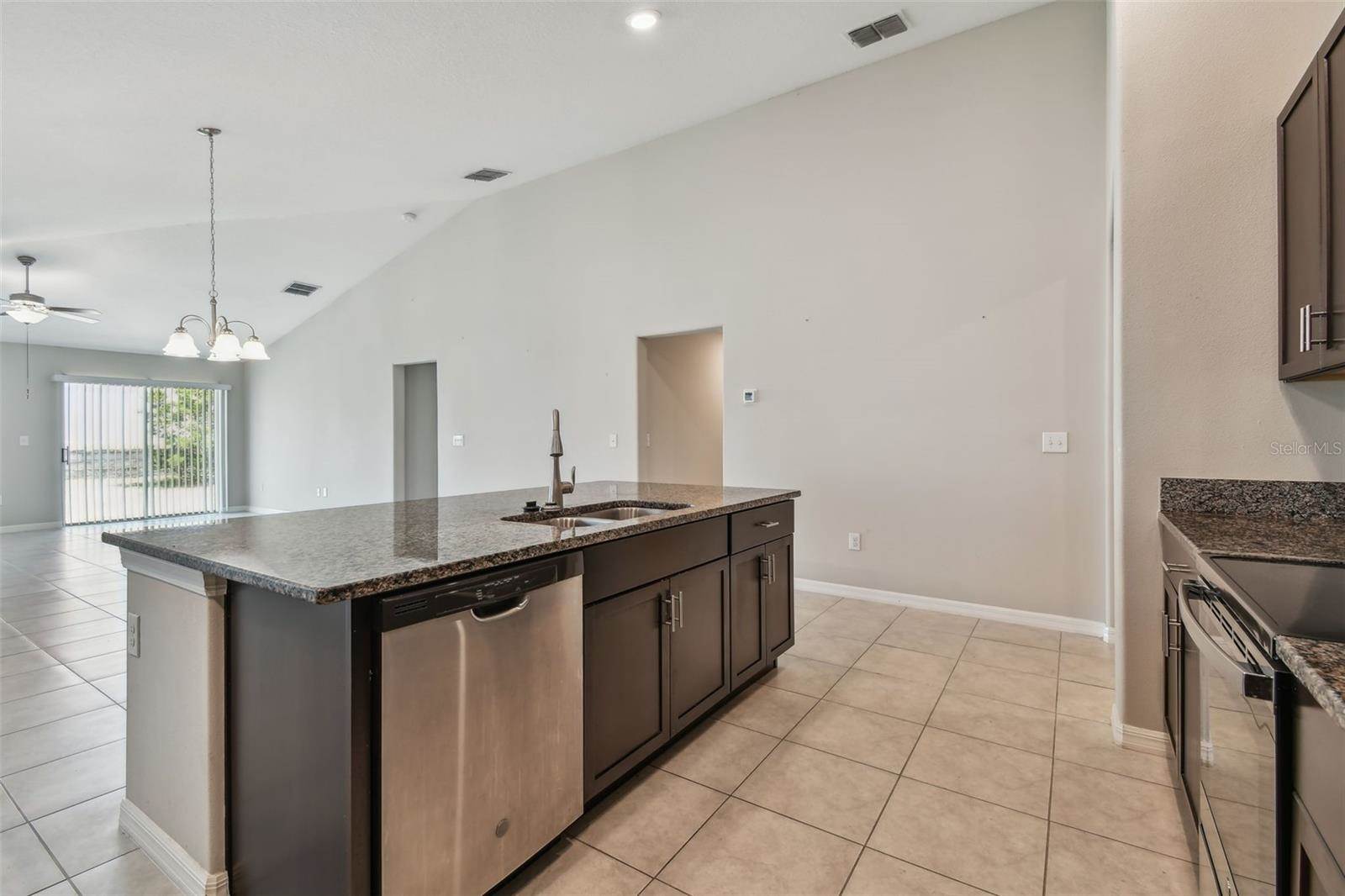 10822 Crushed Grape Drive, Riverview, FL 33578