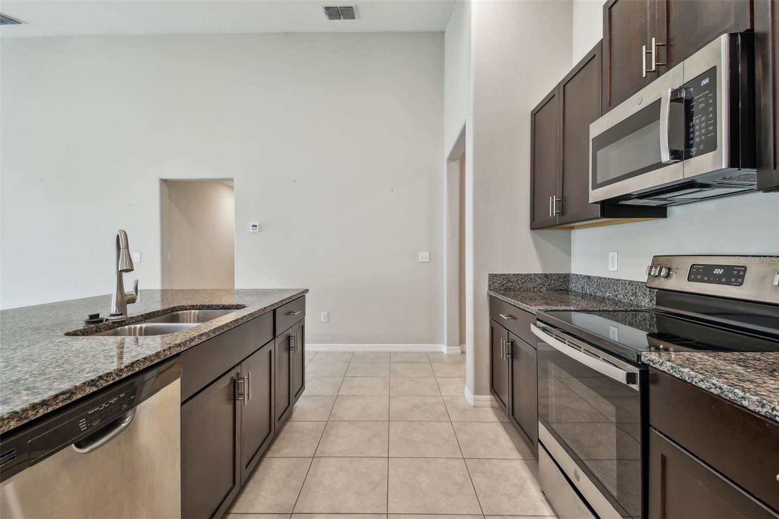 10822 Crushed Grape Drive, Riverview, FL 33578