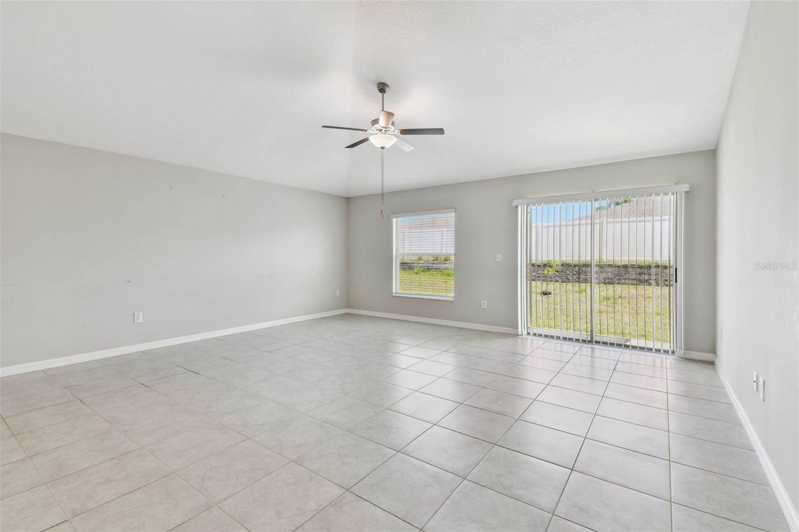 10822 Crushed Grape Drive, Riverview, FL 33578