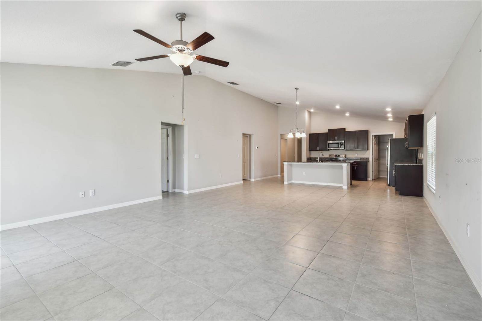 10822 Crushed Grape Drive, Riverview, FL 33578