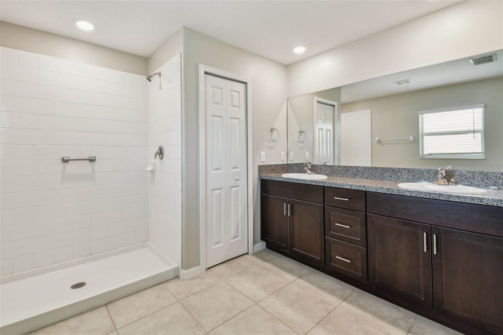 10822 Crushed Grape Drive, Riverview, FL 33578