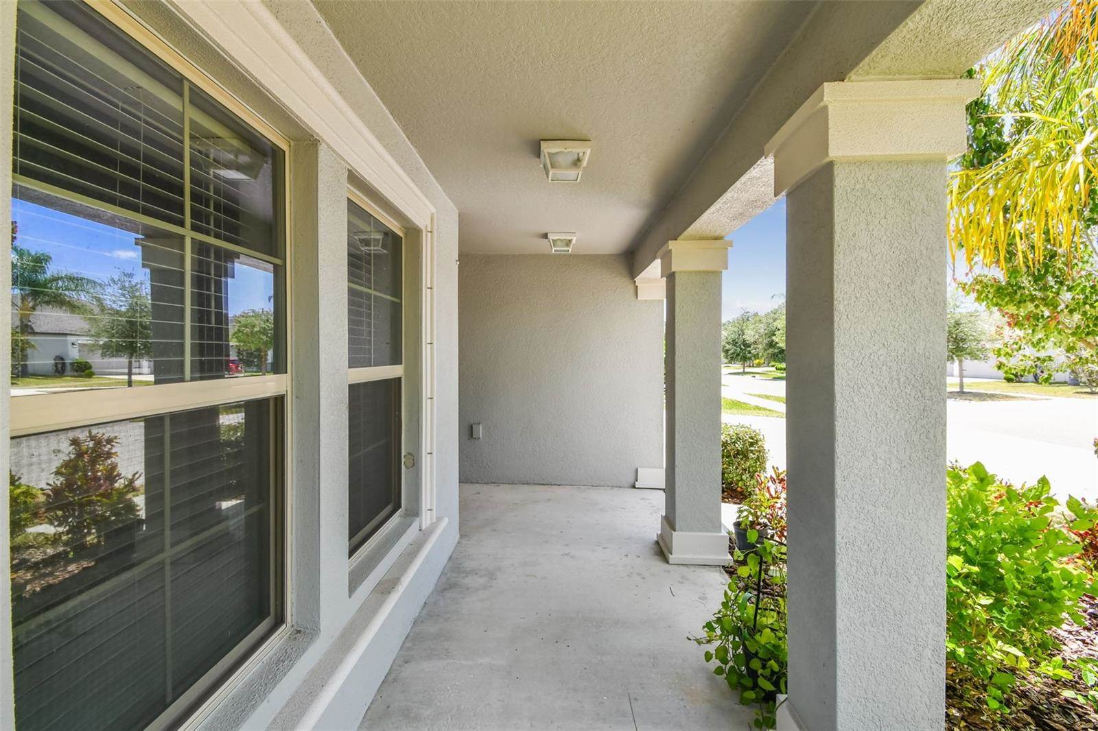 10822 Crushed Grape Drive, Riverview, FL 33578