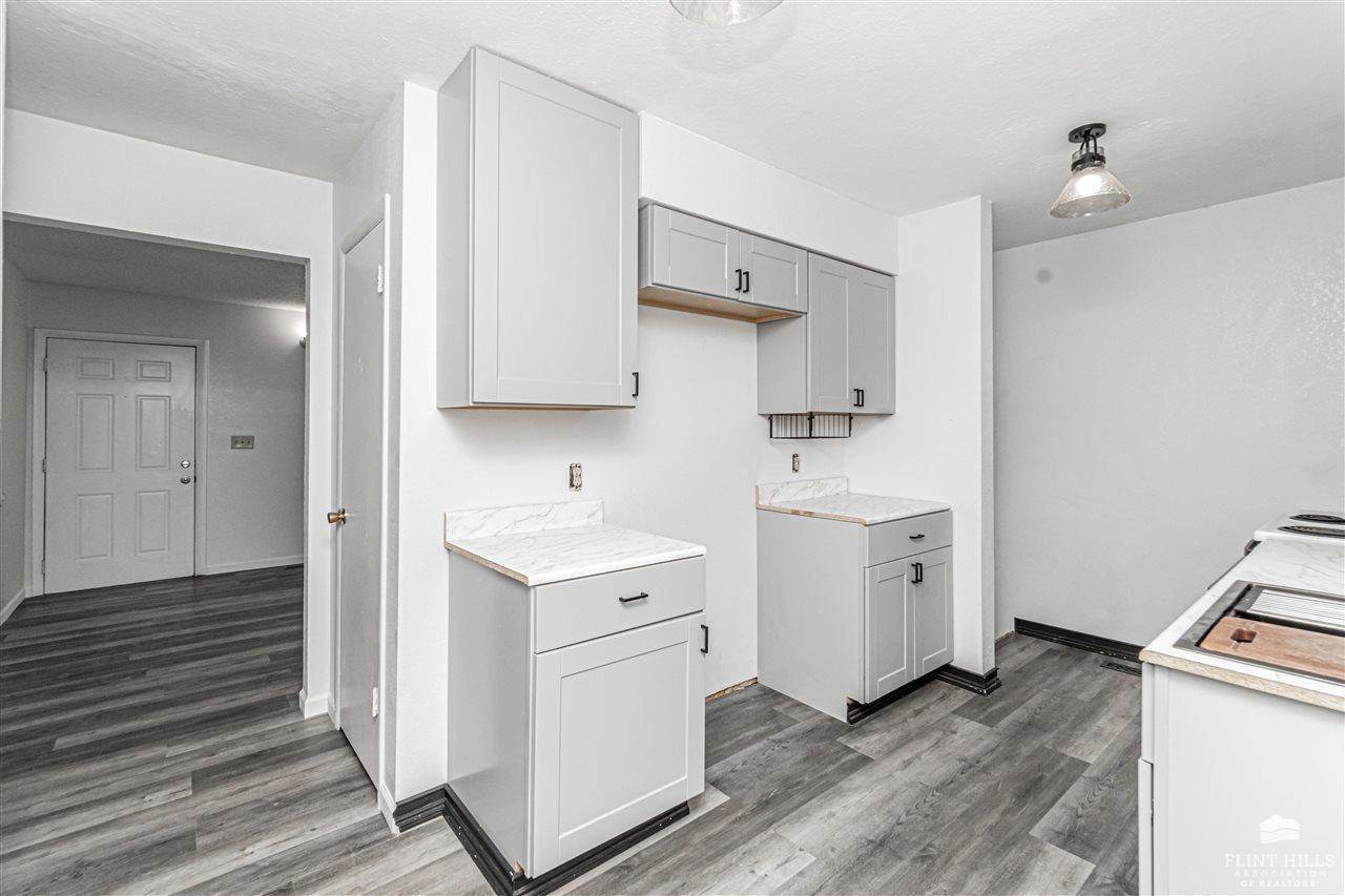 1410 Dries Circle, Junction City, KS 66441