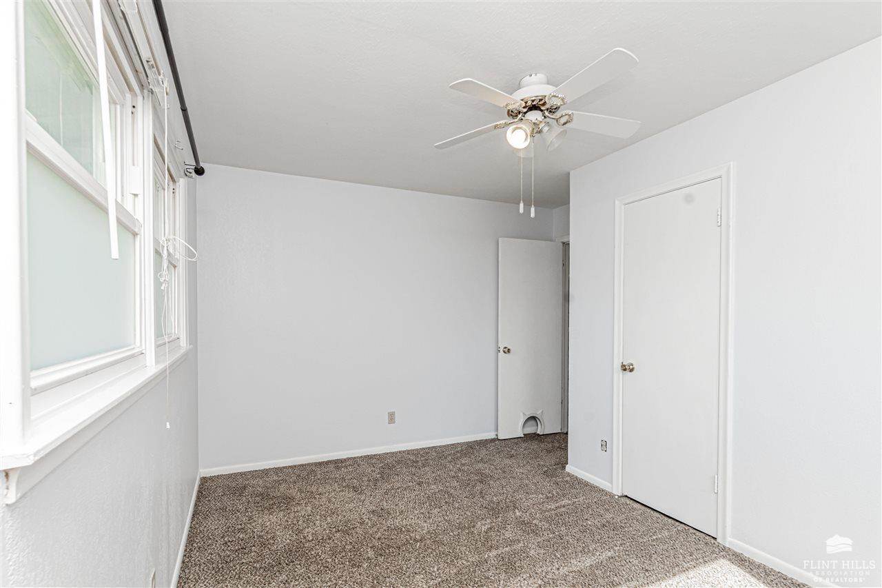 1410 Dries Circle, Junction City, KS 66441