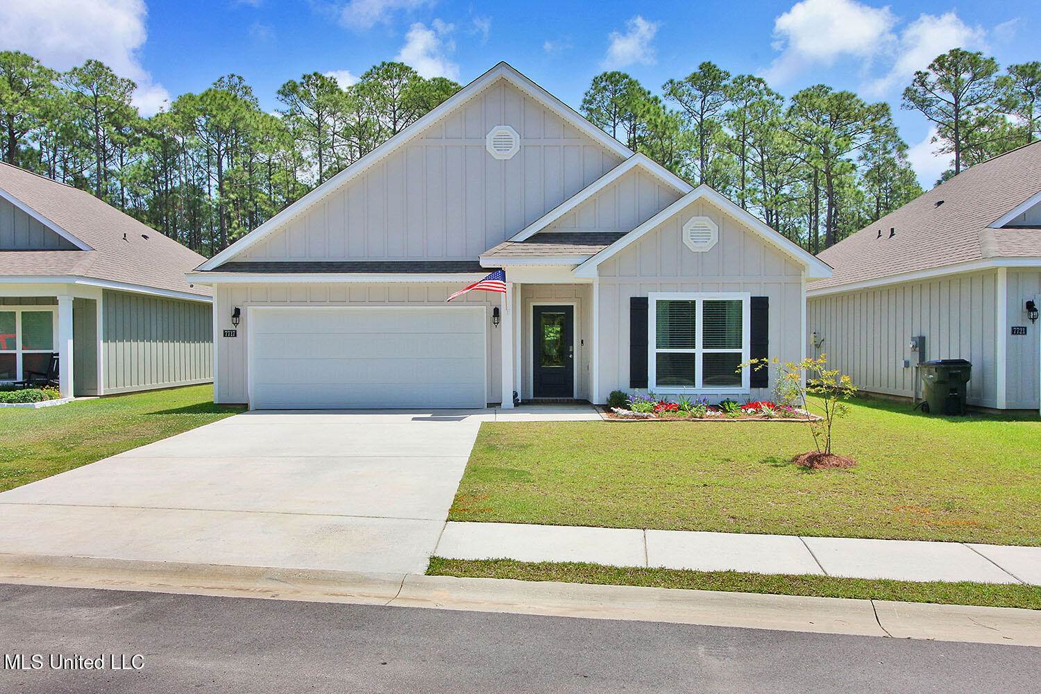 7717 Coral Lane, Ocean Springs, MS 39564