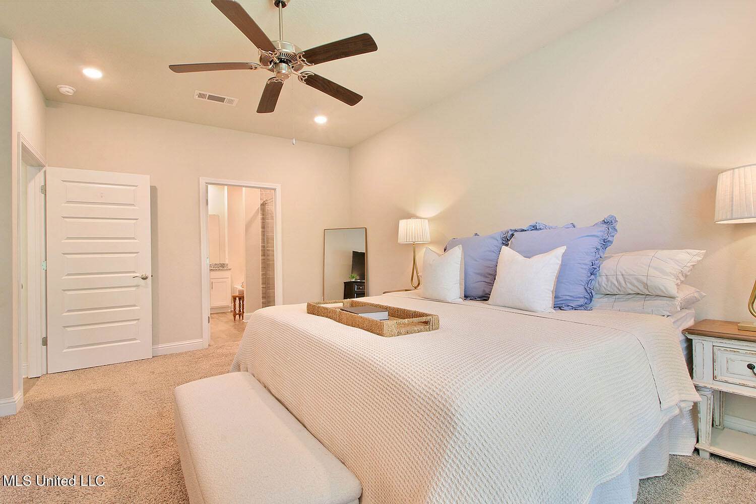 7717 Coral Lane, Ocean Springs, MS 39564