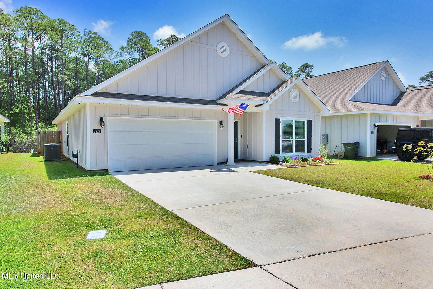 7717 Coral Lane, Ocean Springs, MS 39564