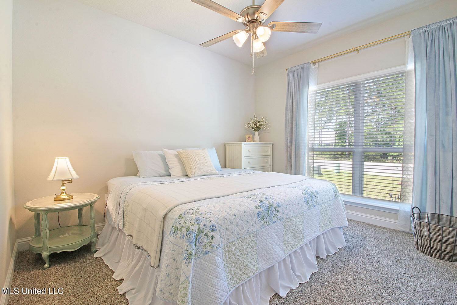 7717 Coral Lane, Ocean Springs, MS 39564