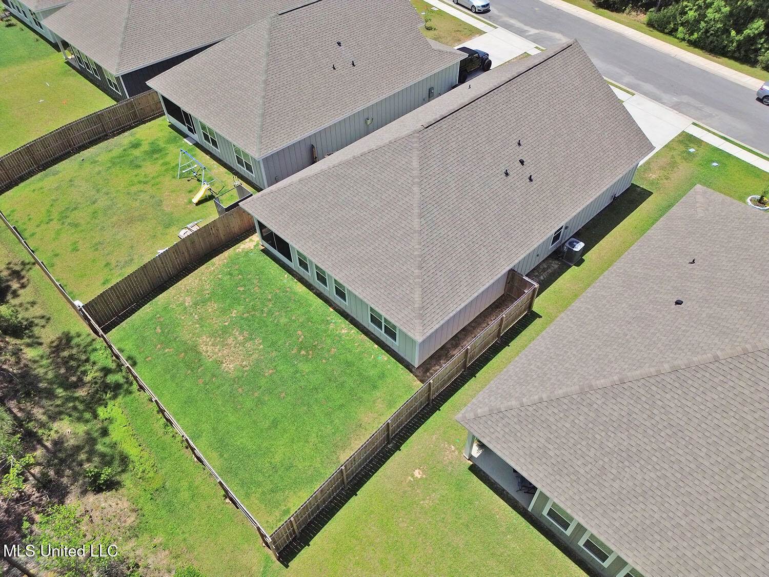 7717 Coral Lane, Ocean Springs, MS 39564