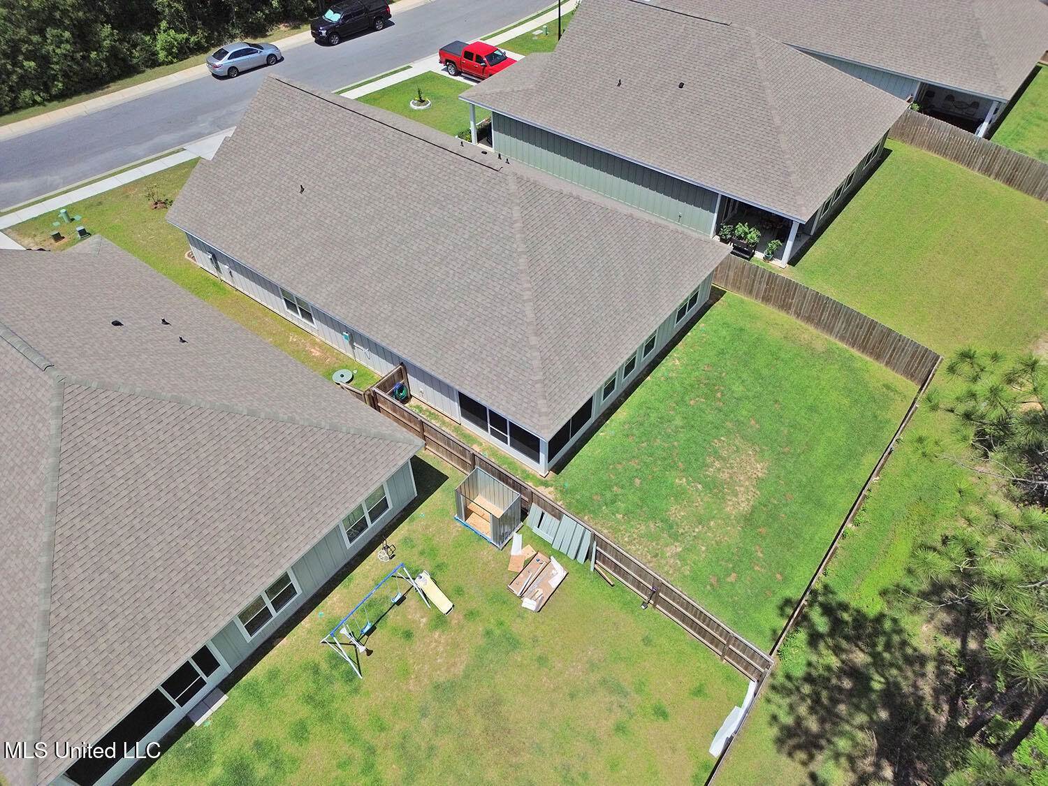 7717 Coral Lane, Ocean Springs, MS 39564