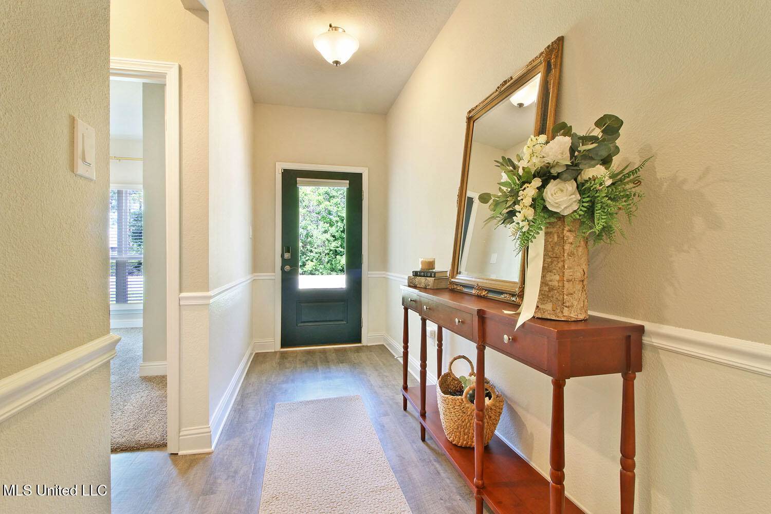 7717 Coral Lane, Ocean Springs, MS 39564