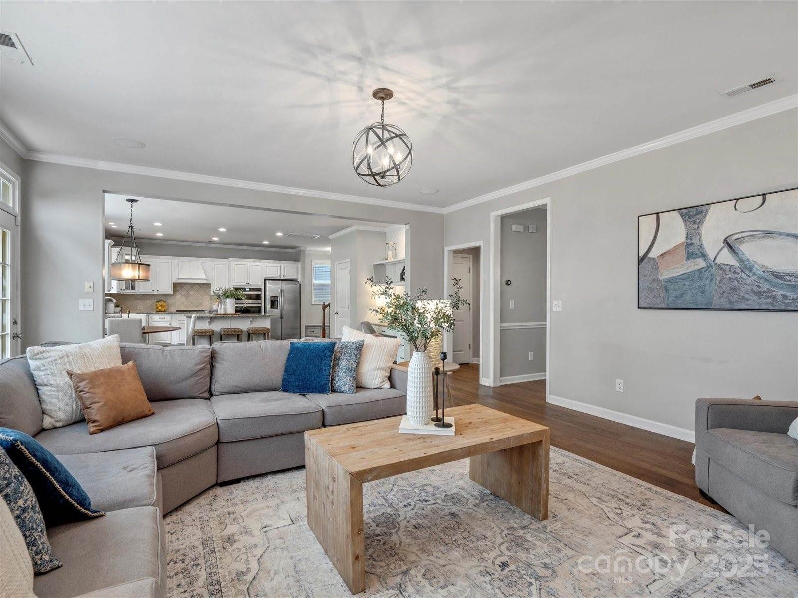 1014 Harrogate Lane, Matthews, NC 28104