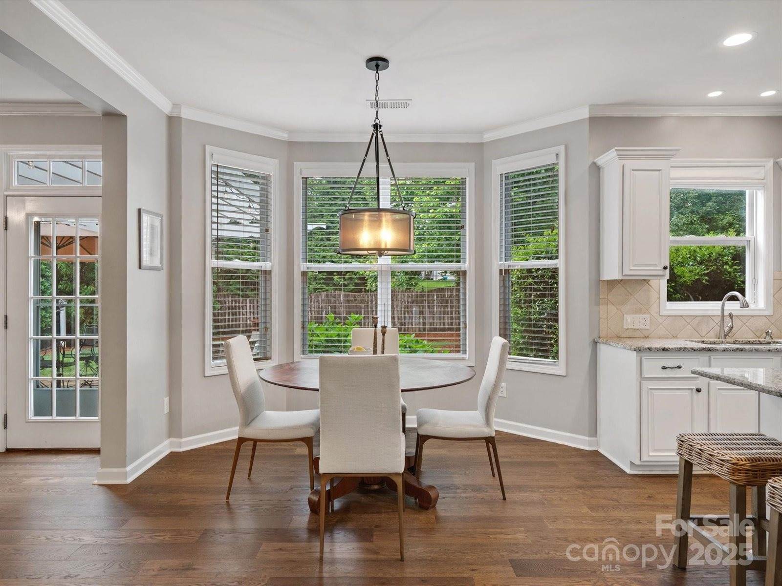 1014 Harrogate Lane, Matthews, NC 28104