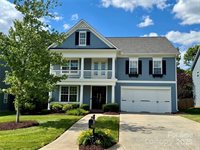 1014 Harrogate Lane, Matthews, NC 28104