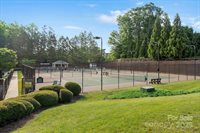 1014 Harrogate Lane, Matthews, NC 28104