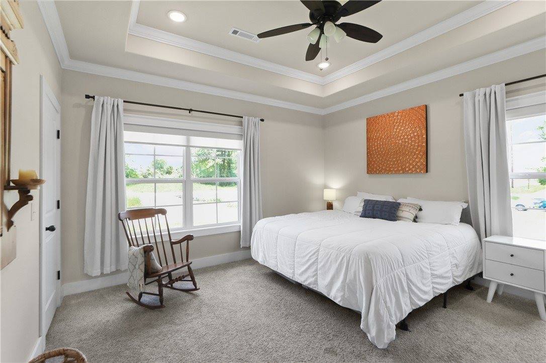 3 Francis Drive, Bella Vista, AR 72715