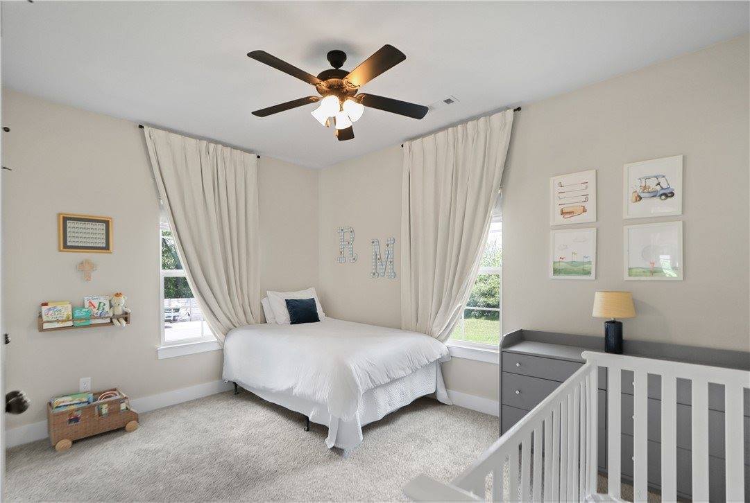 3 Francis Drive, Bella Vista, AR 72715