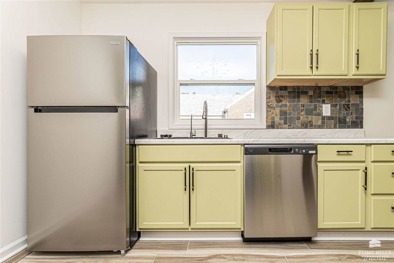 425 West 2nd Street, Junction City, KS 66441