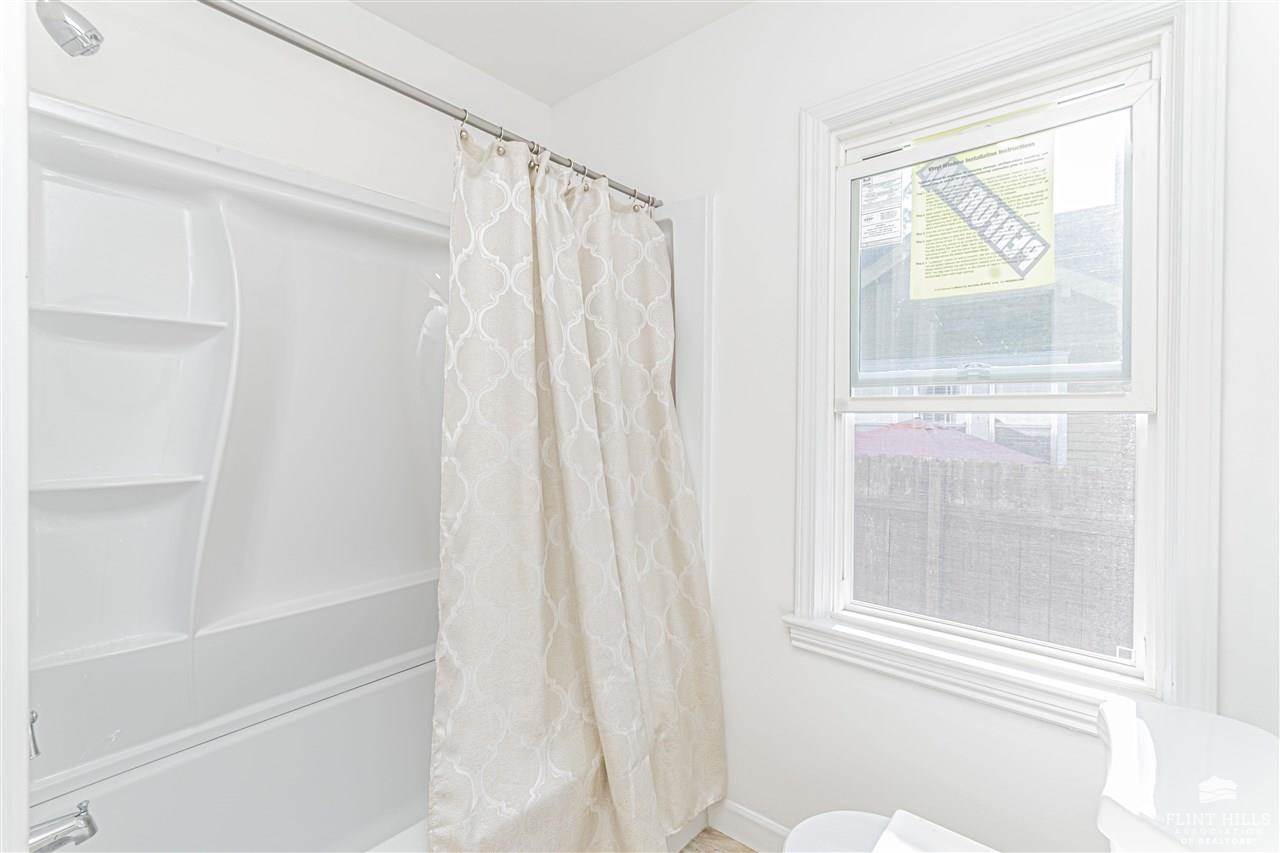 425 West 2nd Street, Junction City, KS 66441