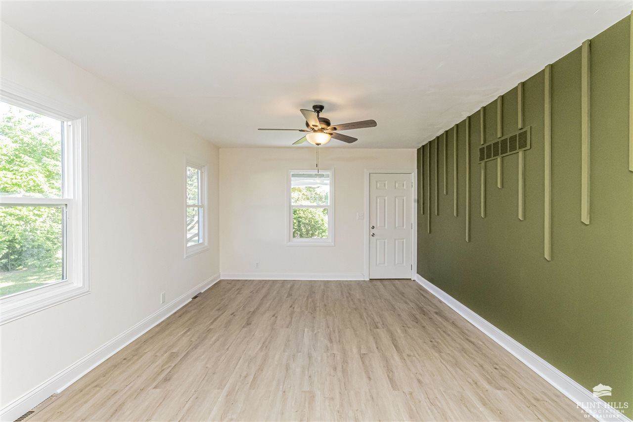 425 West 2nd Street, Junction City, KS 66441