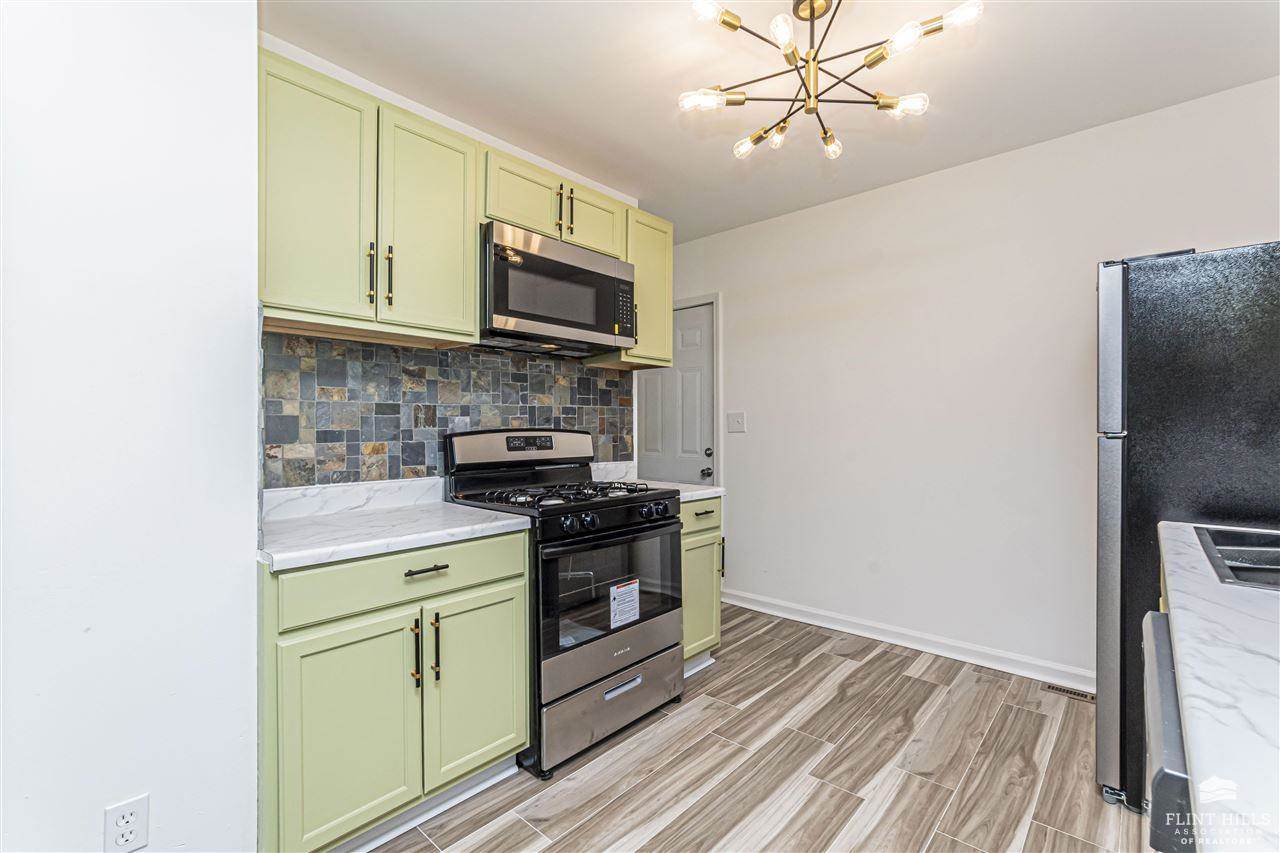 425 West 2nd Street, Junction City, KS 66441