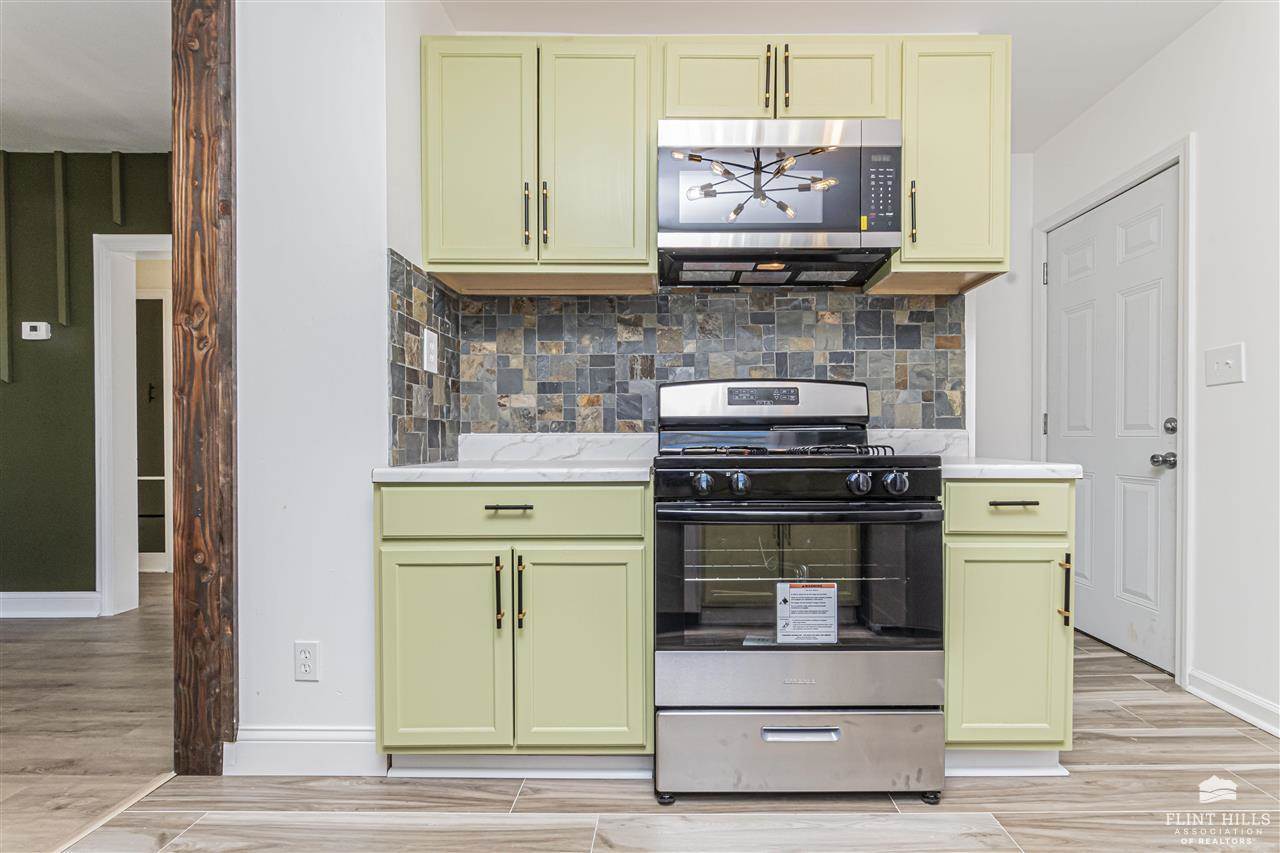 425 West 2nd Street, Junction City, KS 66441