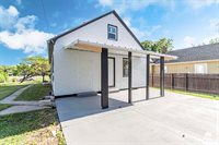 425 West 2nd Street, Junction City, KS 66441