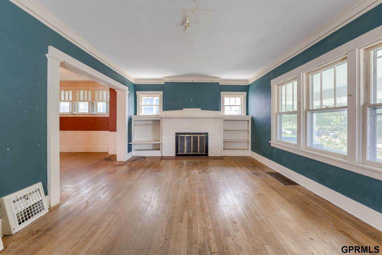 5020 Izard Street, Omaha, NE 68132