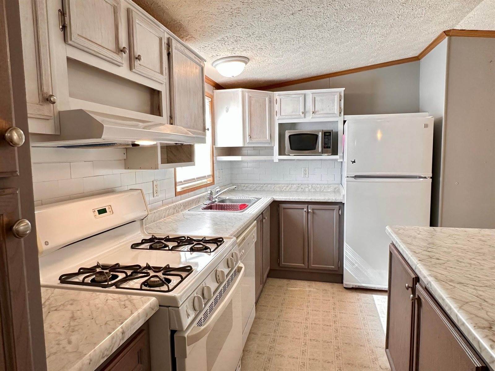 33363 Gardenview Drive, Sturgeon Lake, MN 55783