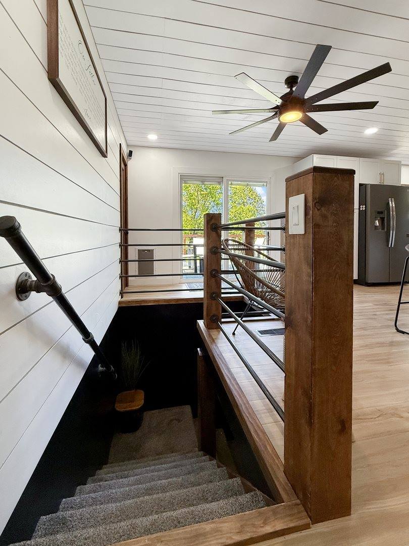 3974 East Cedarville Road, Dakota, IL 61018