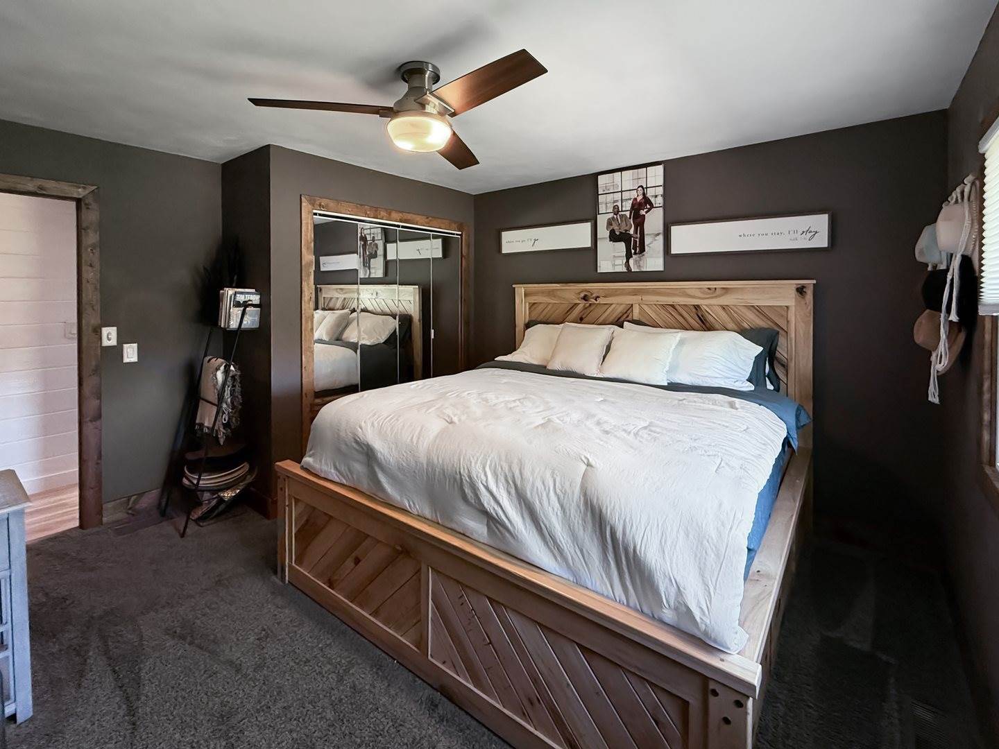 3974 East Cedarville Road, Dakota, IL 61018